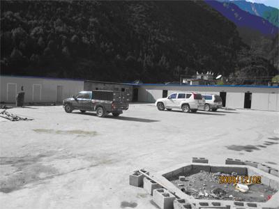 吉牛3標(biāo)營(yíng)地